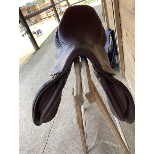 Selle CWD SE03 close contact 17 pouces