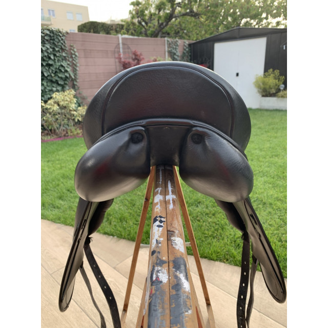 Selle de dressage  (mono quartier) HERVÉ GODIGNON one TAILLE 16,5 pouces