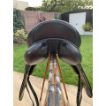 Selle de dressage  (mono quartier) HERVÉ GODIGNON one TAILLE 16,5 pouces