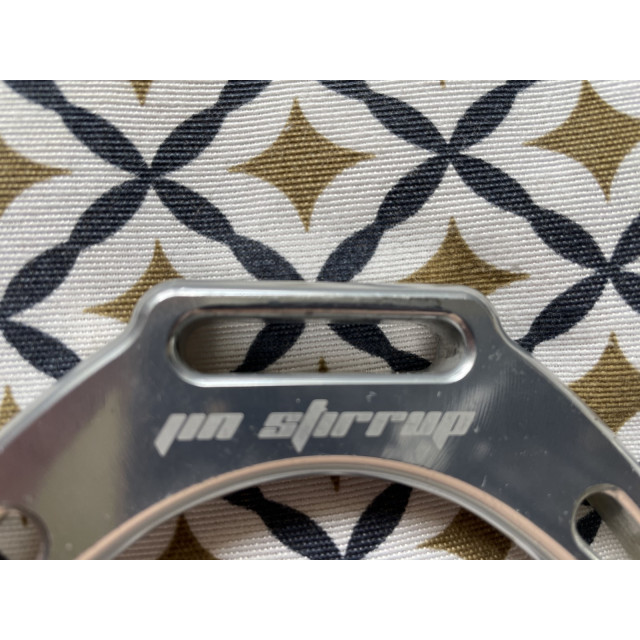 Étriers Jin Stirrup