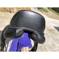 Selle de Dressage Ikonic 17.5