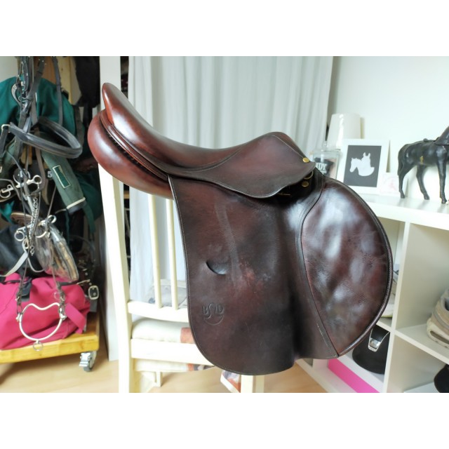 Selle de saut Bruno Delgrange
