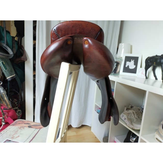 Selle de saut Bruno Delgrange