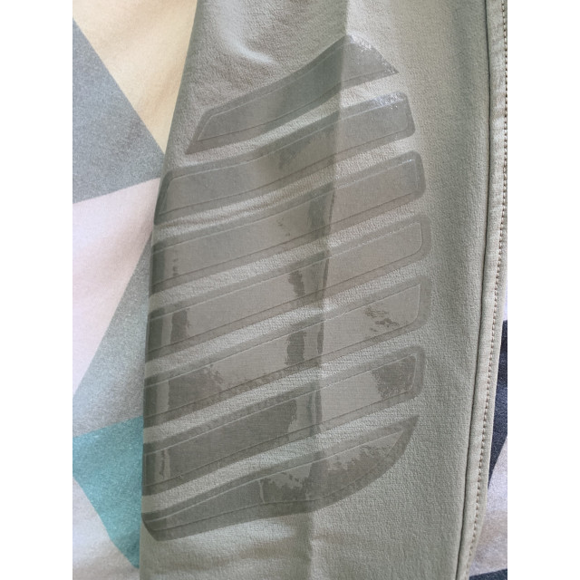 Pantalon hagg neuf jamais porté