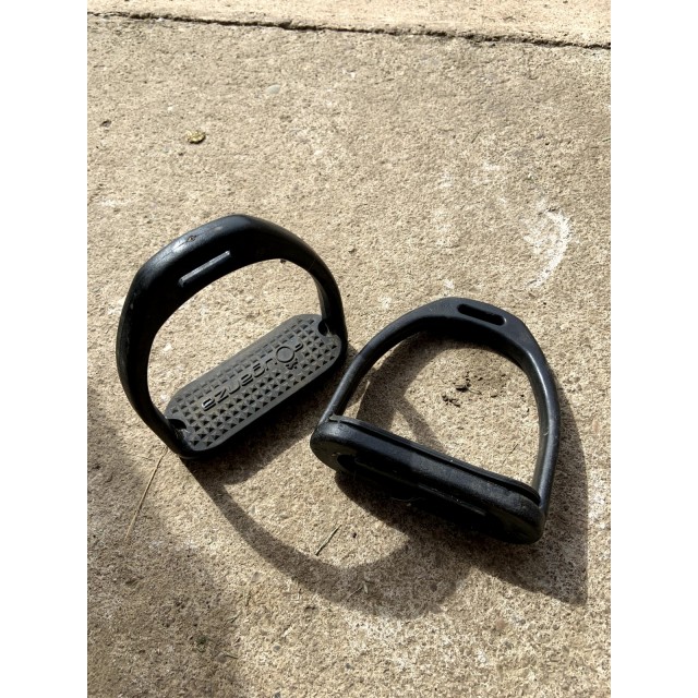 Etriers composite Fouganza