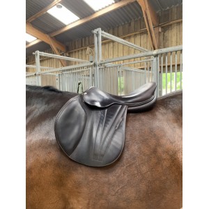 Selle Butet doublée veau 17,5 pouces de 2019