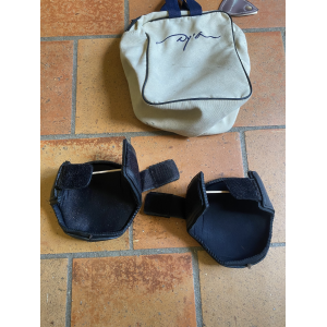 Protège boulets Dy'on cuir chromé