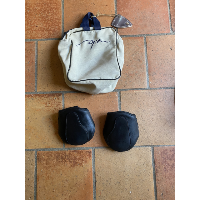 Protège boulets Dy'on cuir chromé