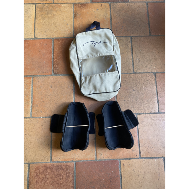 Guêtres Dy'on cuir chromé noir