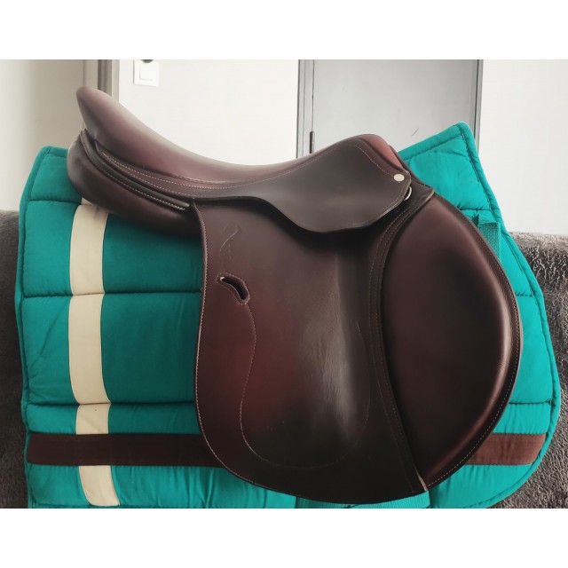 Selle Antarès 17.5"