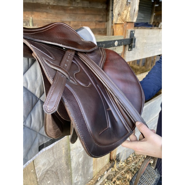 Selle ALS 17,5 siège semi creux doublé veau