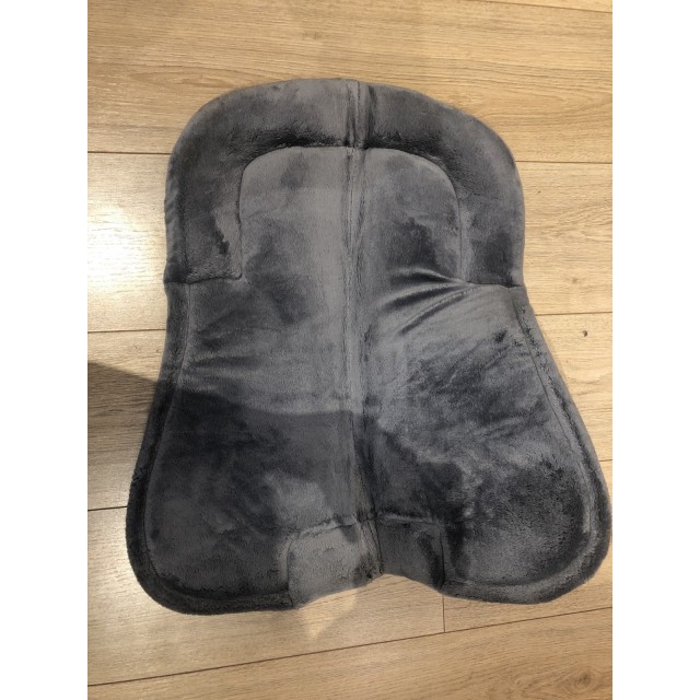 amortisseur gris et noir