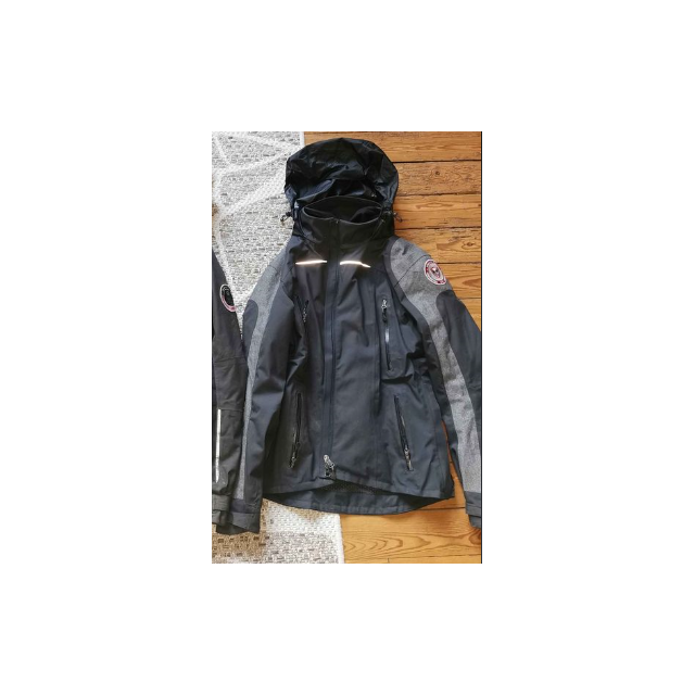 Lot de 2 manteaux hiver Fouganza taille XS