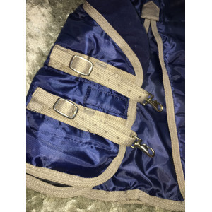 Couverture imperméable 100g