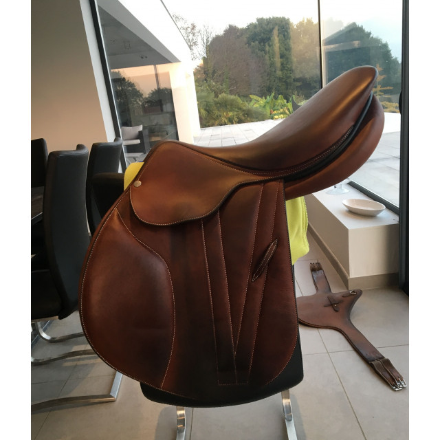 Selle Butet équipée