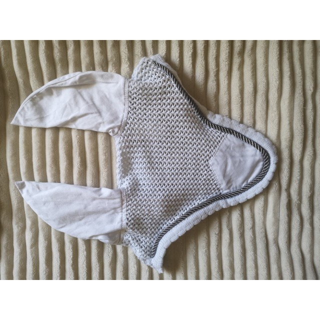 bonnet blanc