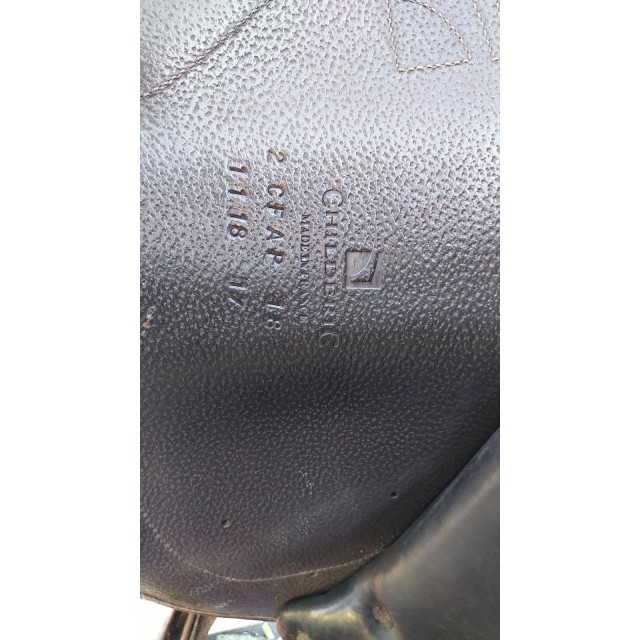 Selle Childeric toute équipée