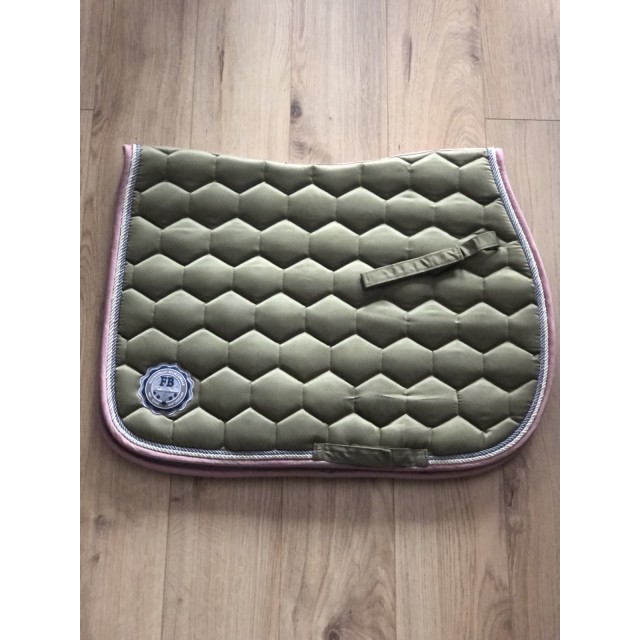Tapis Félix Bühler Olive neuf