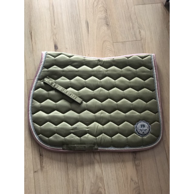 Tapis Félix Bühler Olive neuf