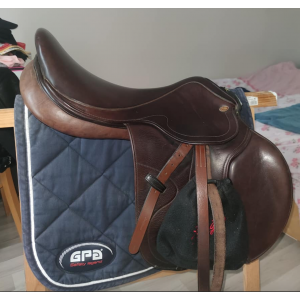 Selle d'occasion Eric Thomas en 17,5