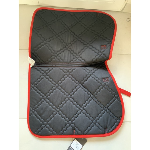 Tapis hkm