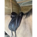 Selle dressage devoucoux makila 17.5