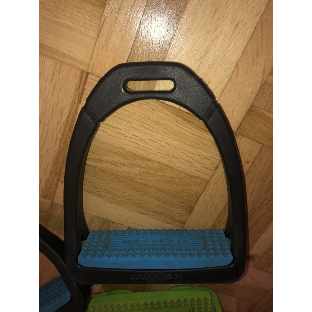 Étriers Compositi Premium Personnalisables