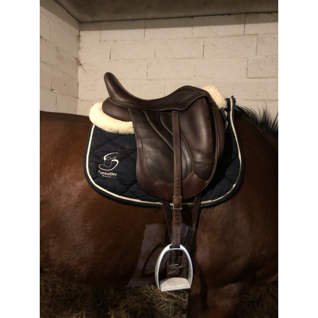 Selle de dressage Antares Concept