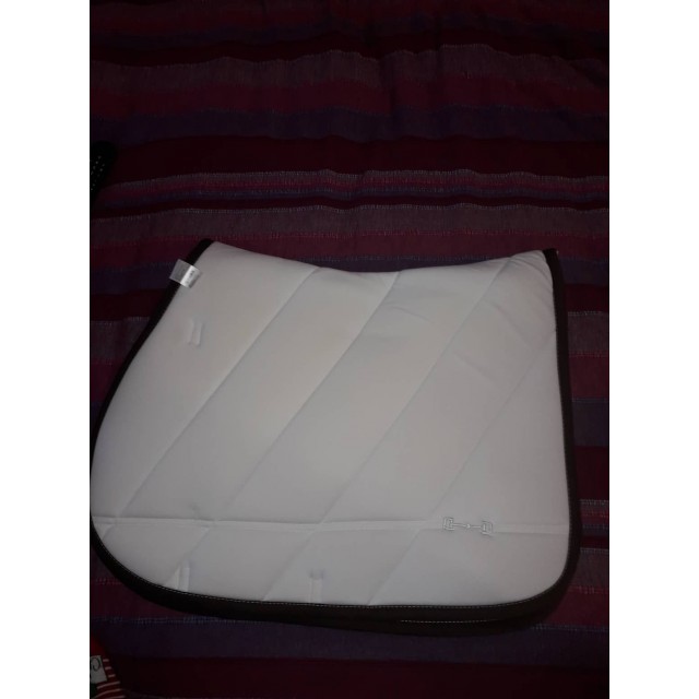 tapis blanc