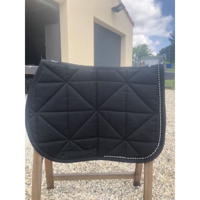 Tapis noir