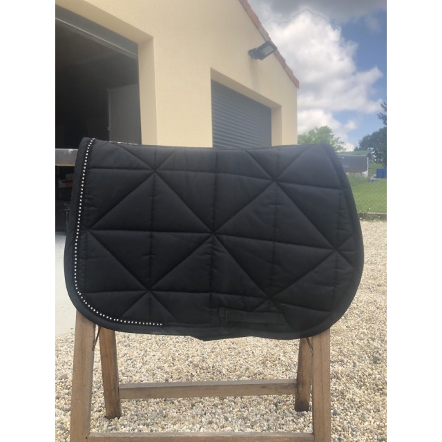 Tapis noir
