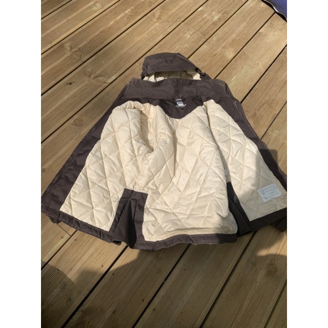 Manteau marron en 8 ans