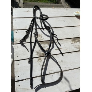 Filet muserolle croisé.