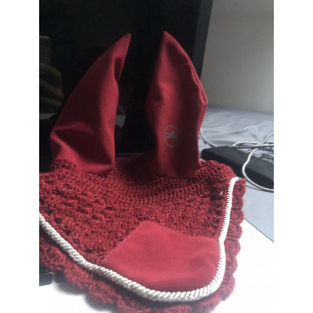 Bonnet Tponey bordeaux