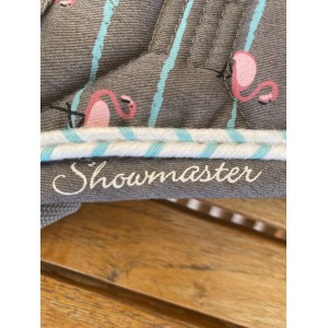 Ensemble tapis/bonnet flamand rose