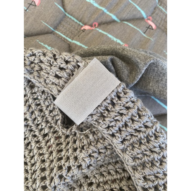 Ensemble tapis/bonnet flamand rose