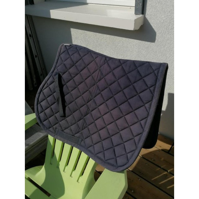 Tapis bleu marine