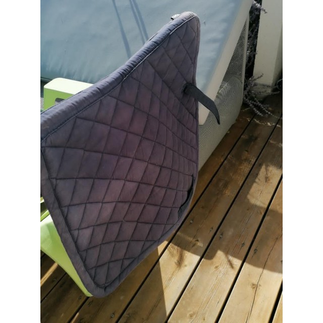 Tapis bleu marine