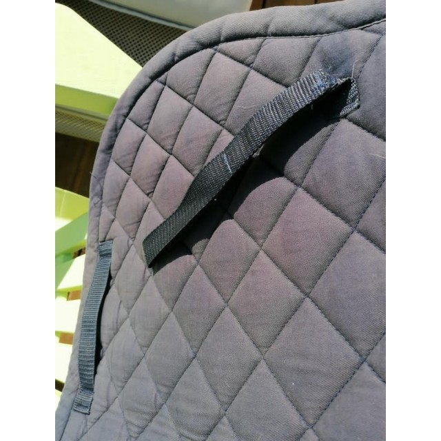 Tapis bleu marine
