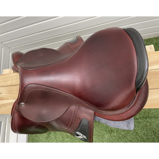Selle CWD taille 17