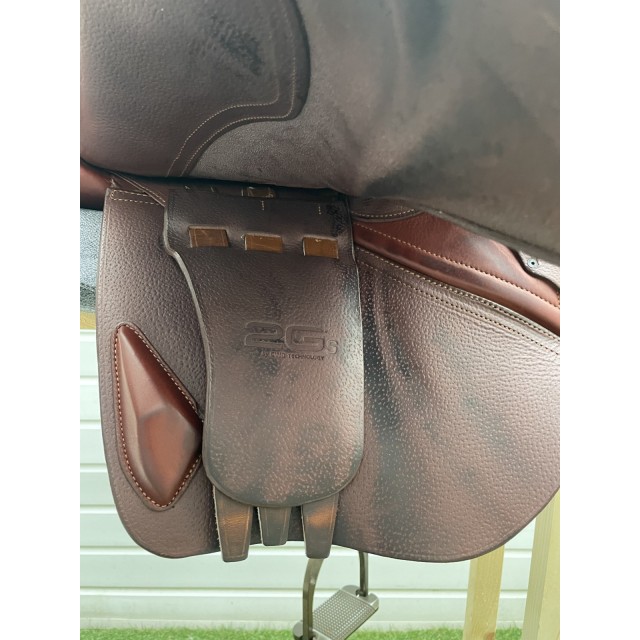Selle CWD taille 17