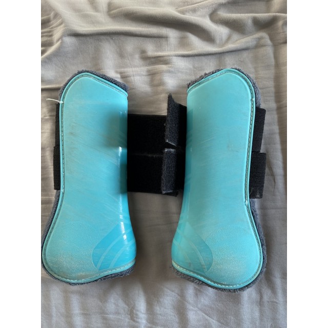 Protections fouganza en faux mouton