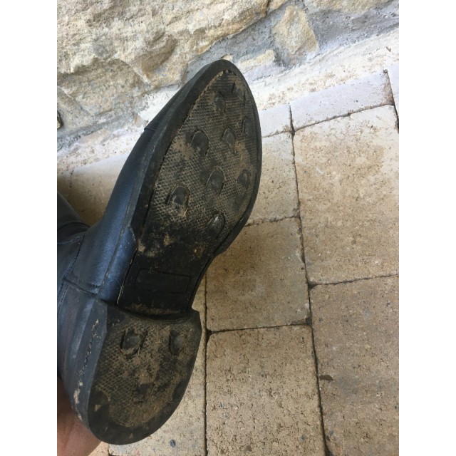 Bottes en cuir noir