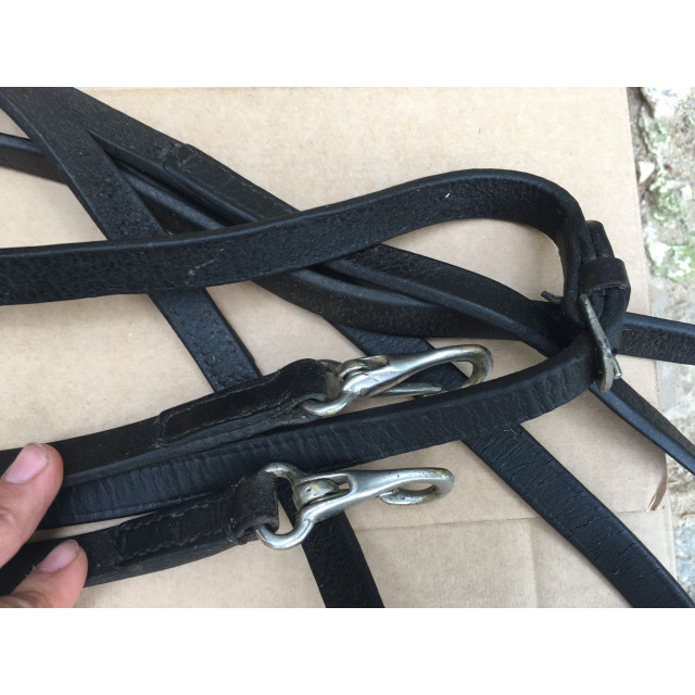 renes allemandes noires cuir