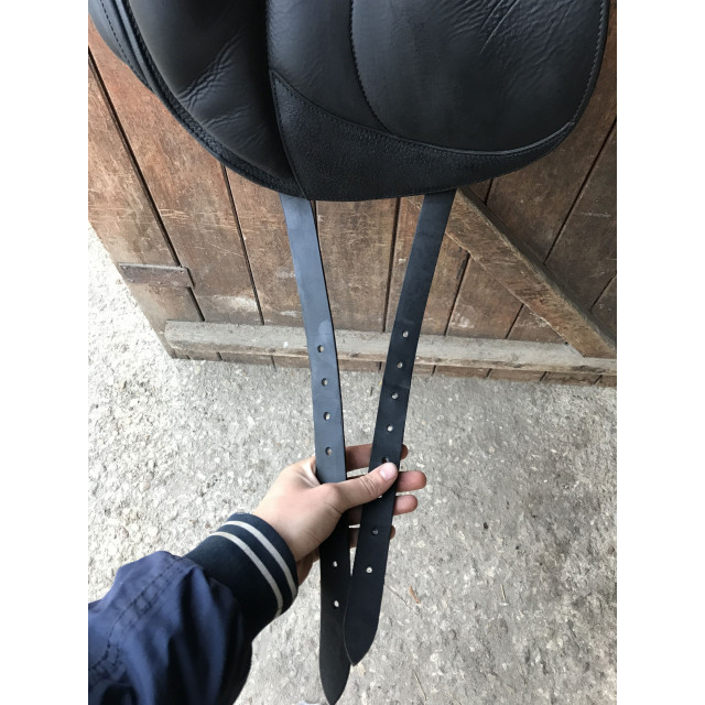 Selle de dressage antares