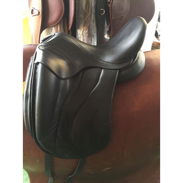 Selle de dressage antares