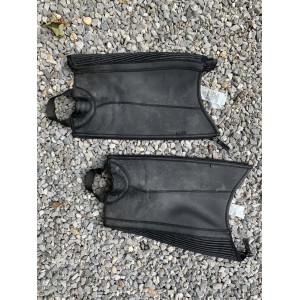 Minis-chaps noires