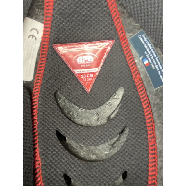 Casque gpa carbone