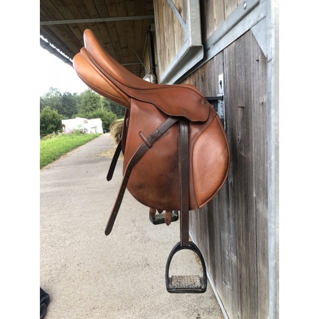 Selle bâtes caprilli
