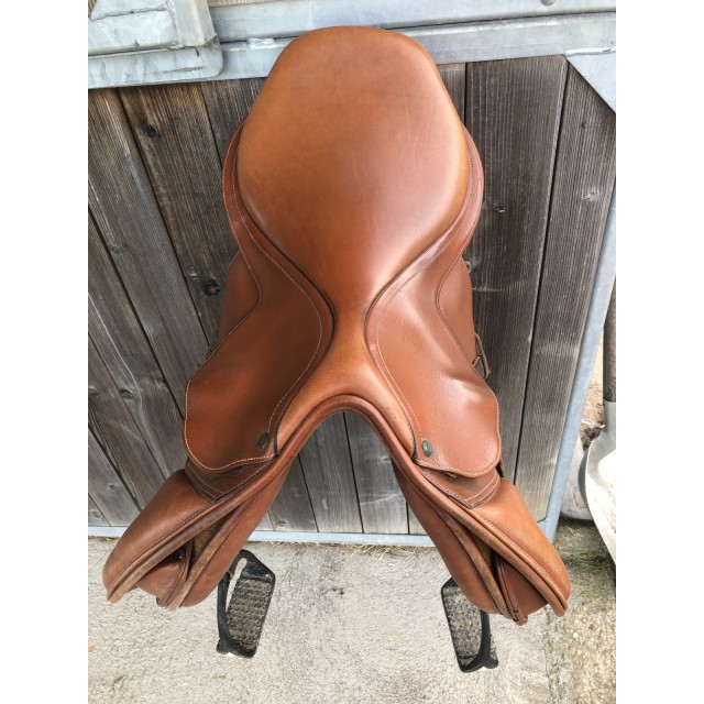 Selle bâtes caprilli
